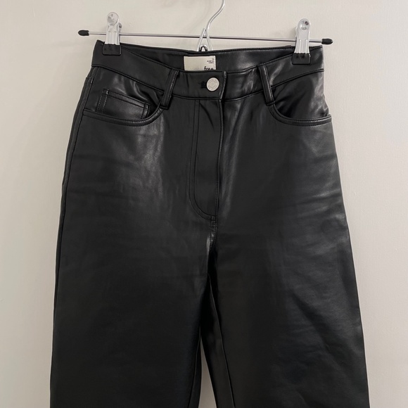 Aritzia Melina Pant - Picture 1 of 3